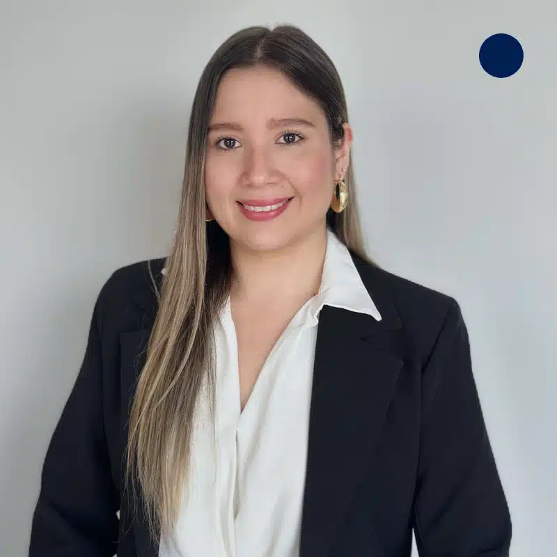 Laura Chaux Abogada